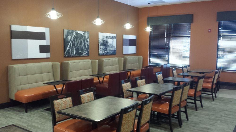 Best Western Plus North Platte Inn & Suites Exteriör bild
